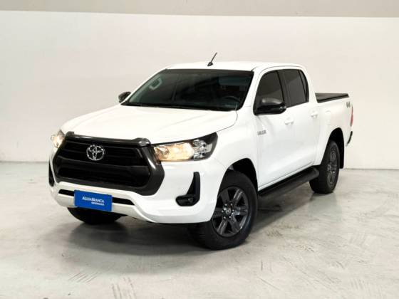 TOYOTA HILUX 2.8 D-4D TURBO DIESEL CD SR 4X4 AUTOMÁTICO